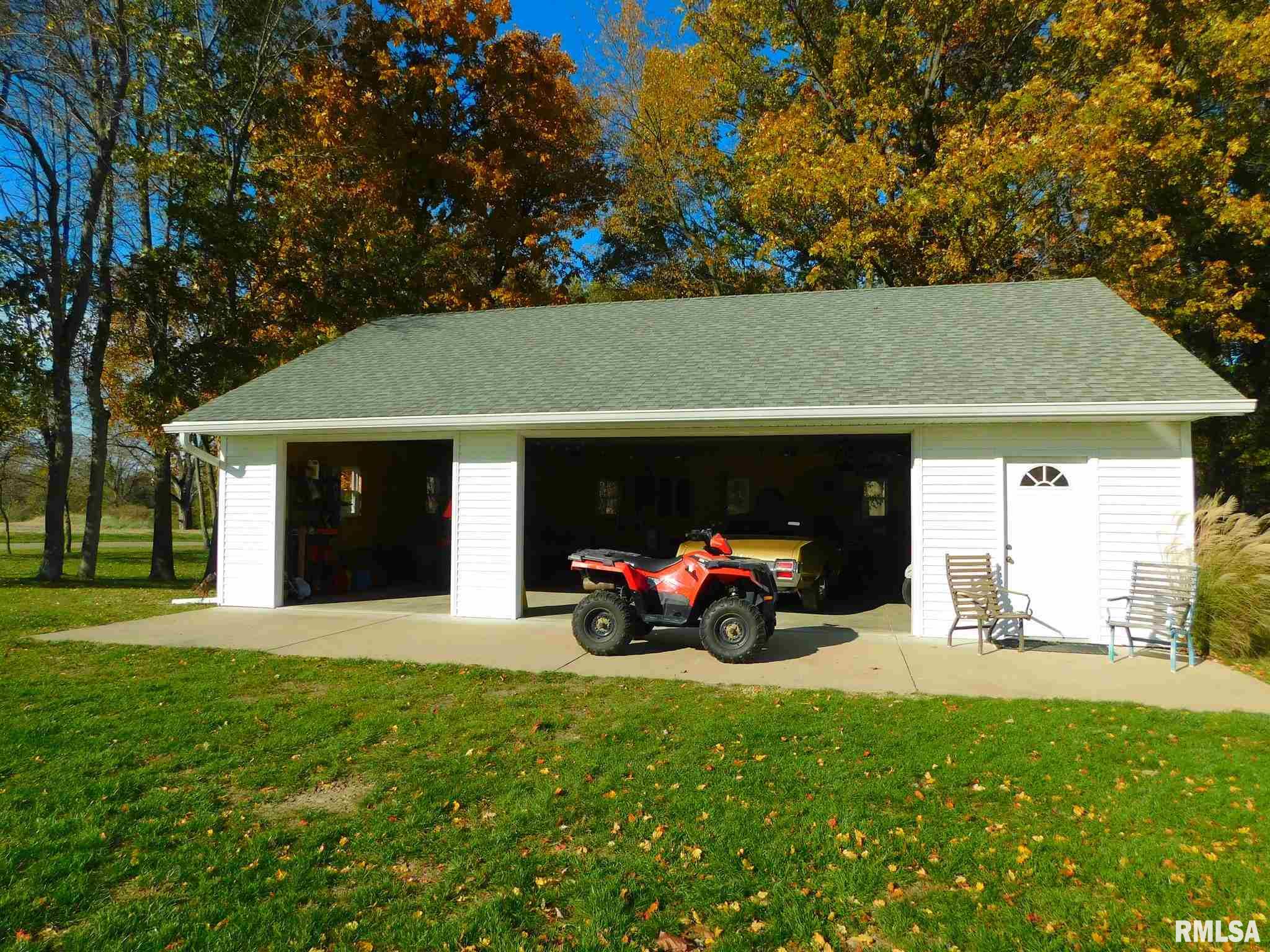 25728 Eastpoint Road Tremont, IL 61568 - Photo 4 of 50