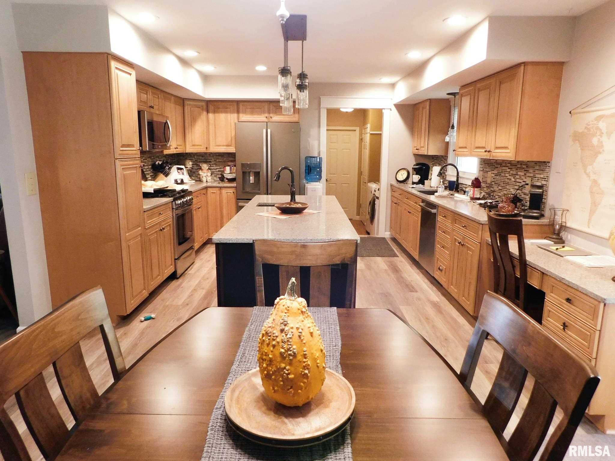 25728 Eastpoint Road Tremont, IL 61568 - Photo 6 of 50
