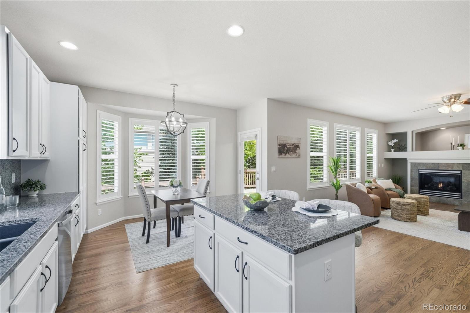 8354 Hackamore Road Littleton, CO 80125 - Photo 12 of 43 Gallery Image 12