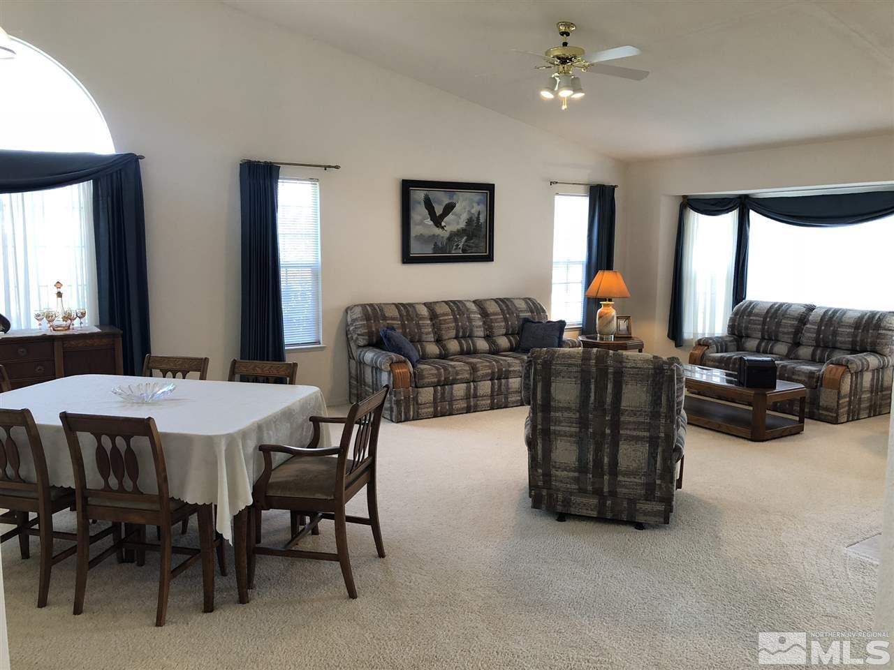 995 Rook Way Sparks, NV 89441 - Photo 3 of 25 Photo 3