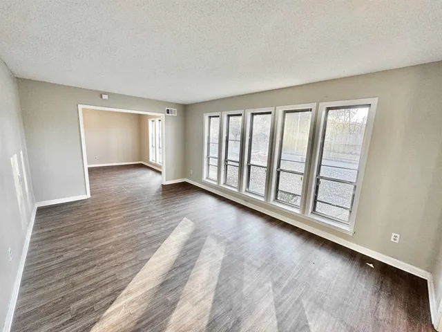 $264,900 | 3836 Birchleaf Road, Memphis, TN 38116