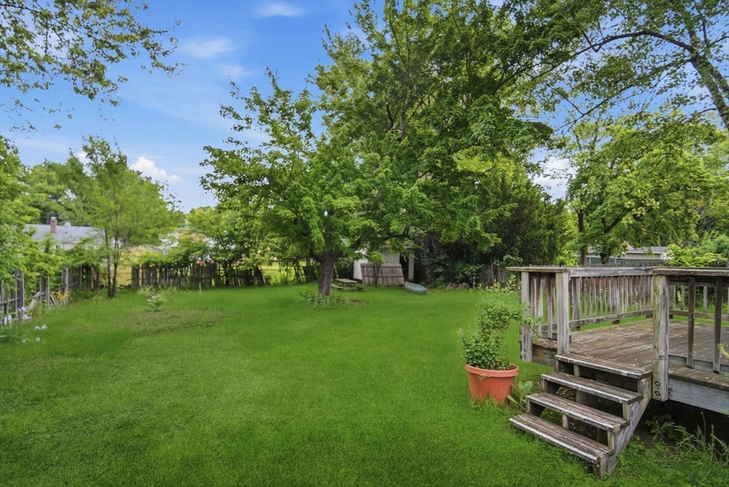40 West Canton Circle Springfield, MA 01104 - Photo 22 of 25