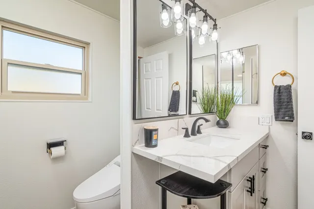 $285,000 | 43560 Holder Avenue, Hemet, CA 92544