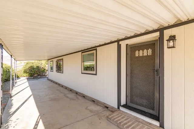 $285,000 | 43560 Holder Avenue, Hemet, CA 92544