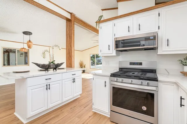 $285,000 | 43560 Holder Avenue, Hemet, CA 92544