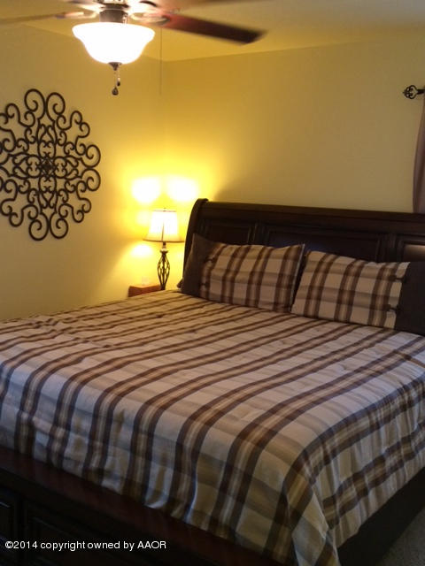 5013 Leigh Avenue Amarillo, TX 79110 - Photo 12 of 18 1st Bedroom