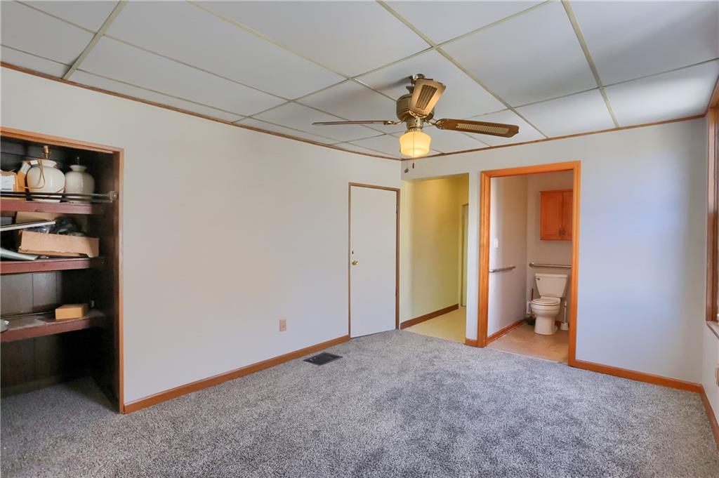 1550 Glenn Way McKees Rocks, PA 15136 - Photo 14 of 30