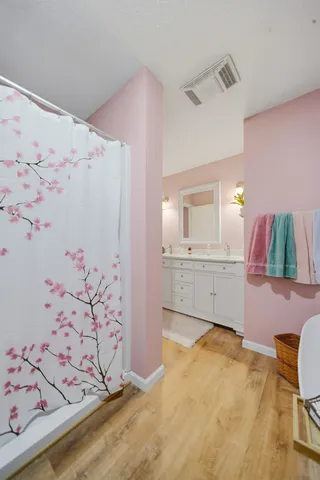 $295,000 | 2006 Ave D, Sterling, IL 61081