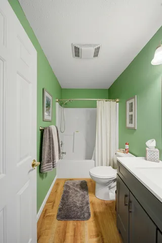 $295,000 | 2006 Ave D, Sterling, IL 61081