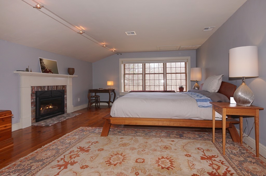 113 Wilder Road Bolton, MA 01740 - Photo 16 of 30