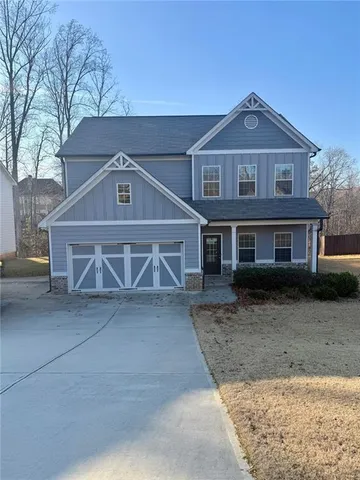 $2,100 | 827 Wellford Avenue, Jefferson, GA 30549