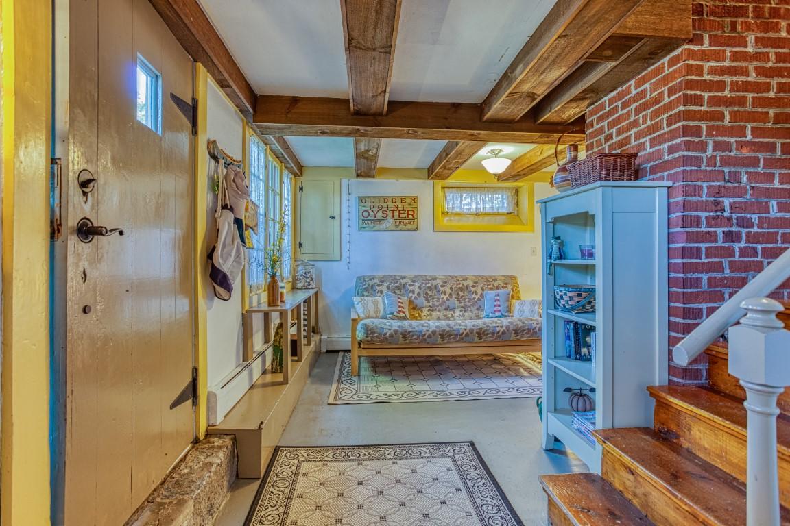 120 Lobster Cove Road Boothbay Harbor, ME 04538 - Photo 10 of 34 10. 120LobsterCove-1608