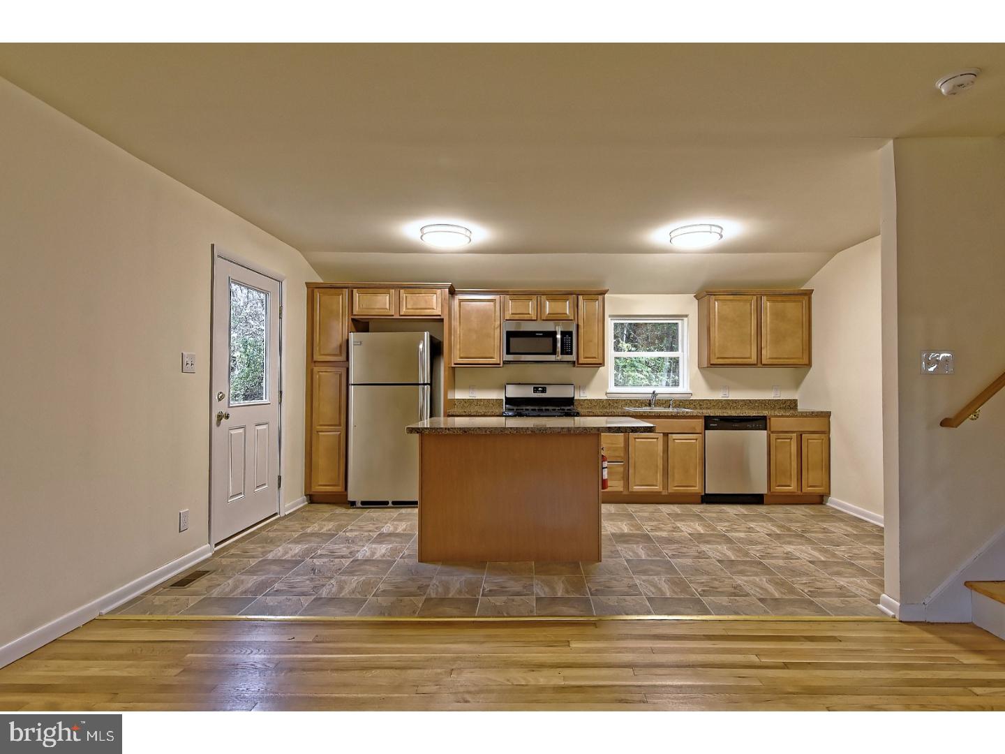 527 Cains Mill Road Williamstown, NJ 08094 - Photo 8 of 25 Gallery Image 8