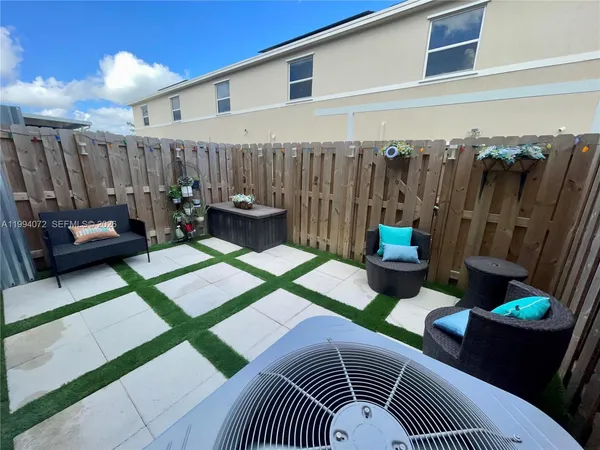 $2,200 | Florida City, Florida City, FL 33034