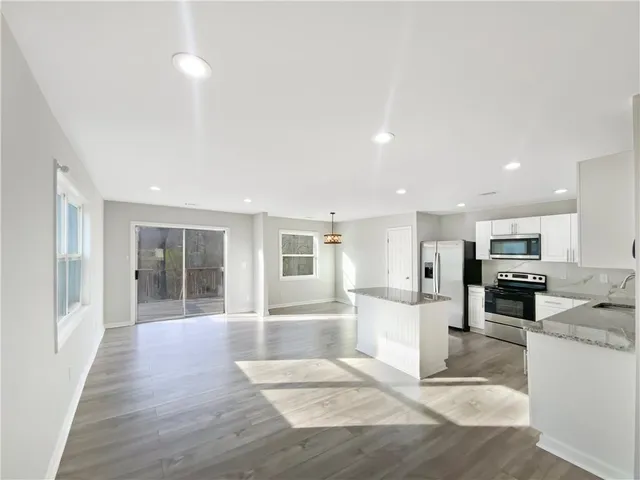 $270,000 | 7062 Sir Galahad Way, Jonesboro, GA 30236