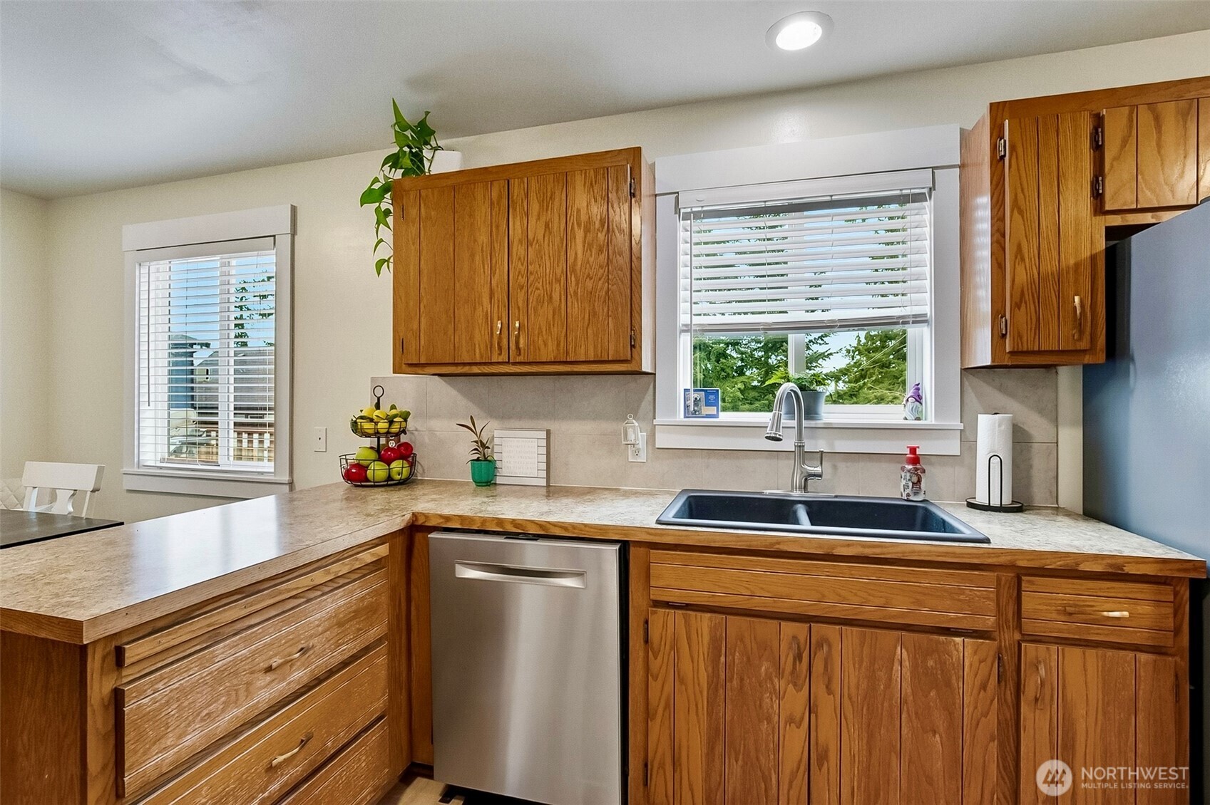 3215 19th Street Everett, WA 98201 - Photo 25 of 39