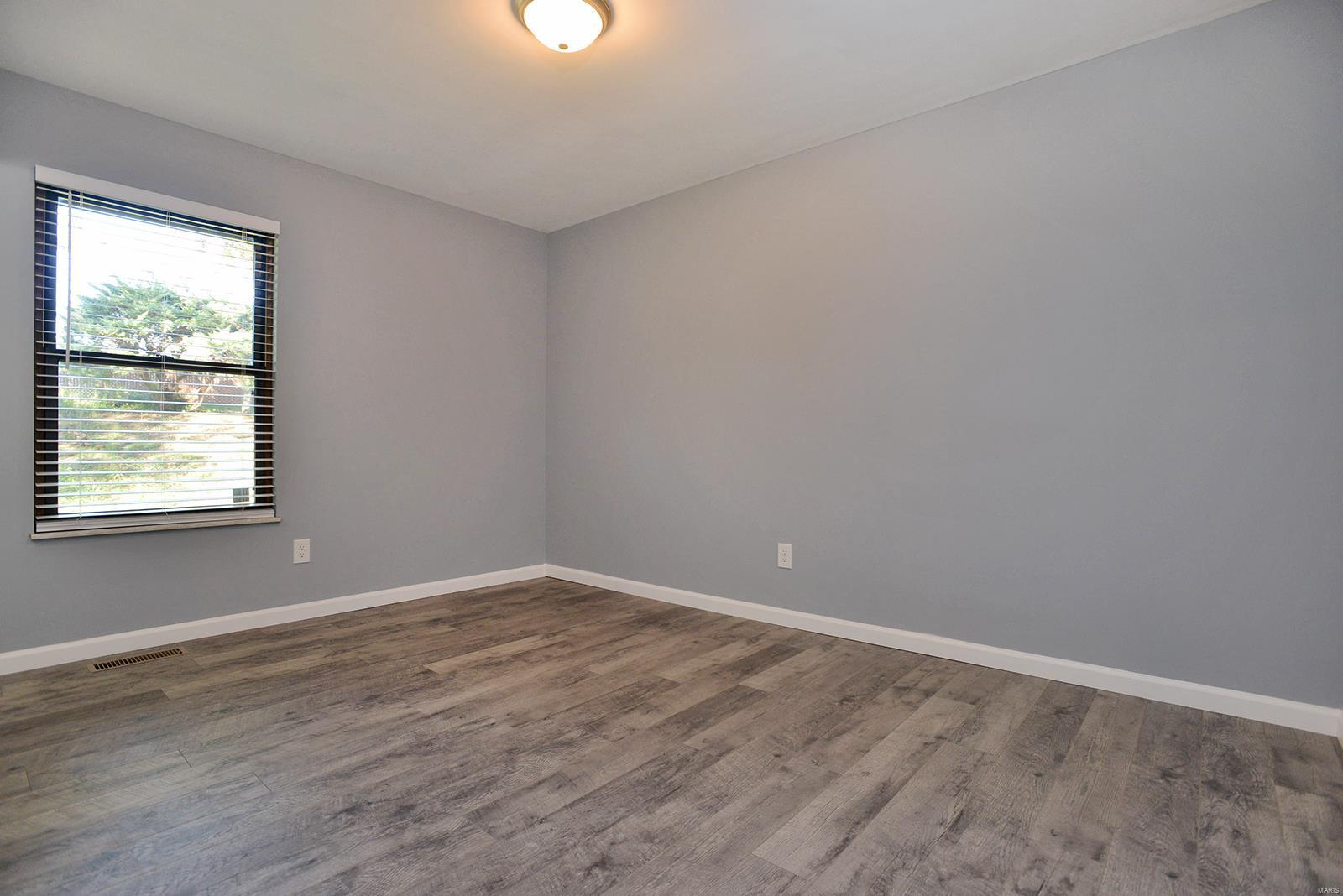 2385 England Town Road St. Louis, MO 63129 - Photo 20 of 44 Gallery Image 20
