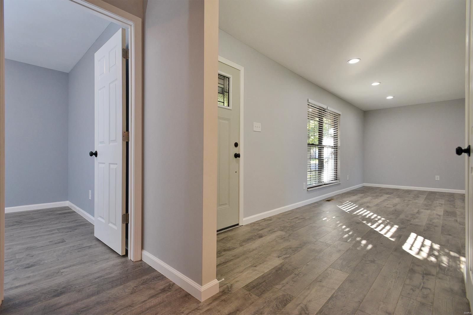 2385 England Town Road St. Louis, MO 63129 - Photo 27 of 44 Gallery Image 27