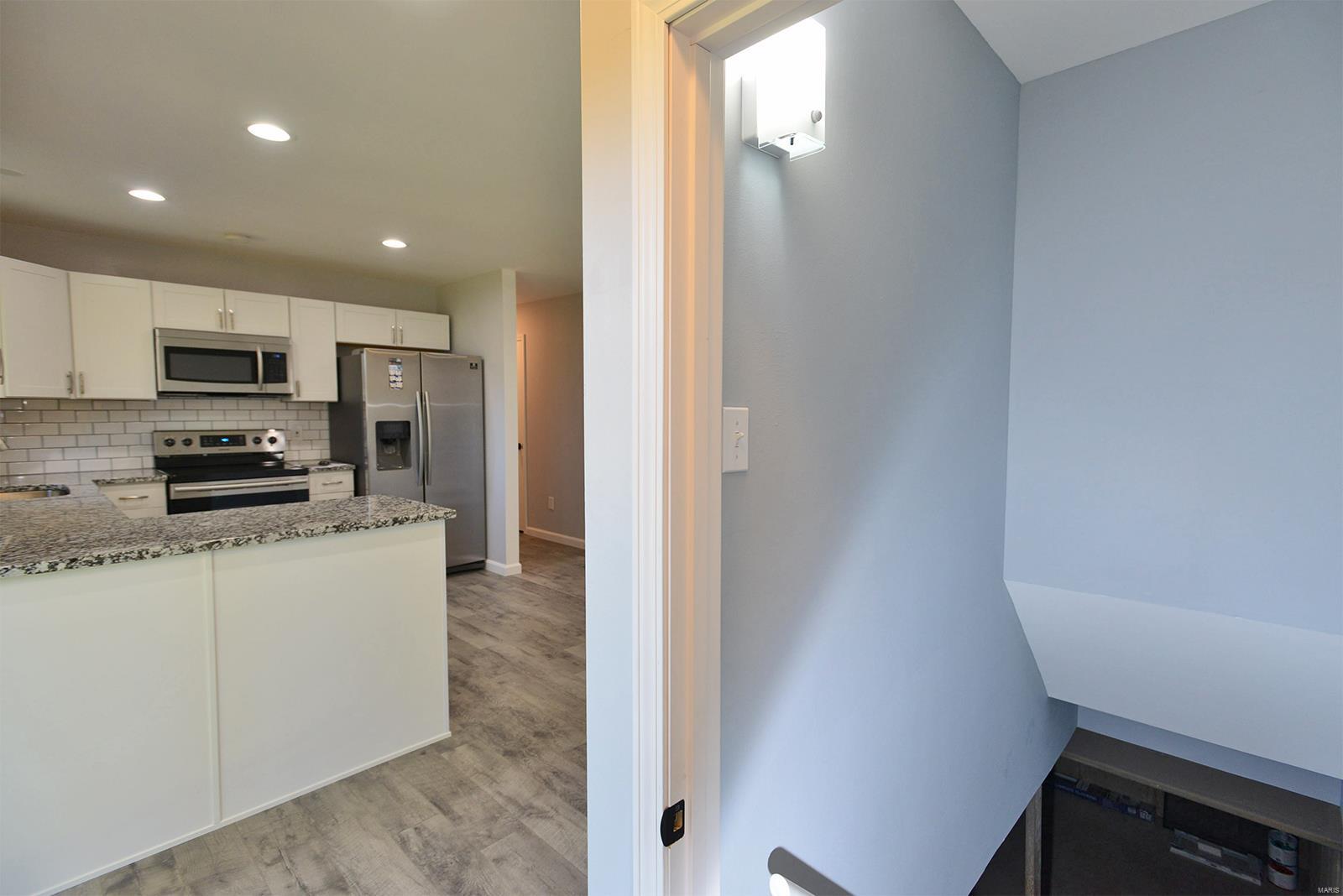 2385 England Town Road St. Louis, MO 63129 - Photo 33 of 44 Gallery Image 33