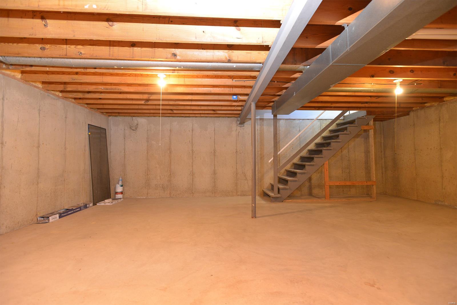 2385 England Town Road St. Louis, MO 63129 - Photo 34 of 44 Gallery Image 34