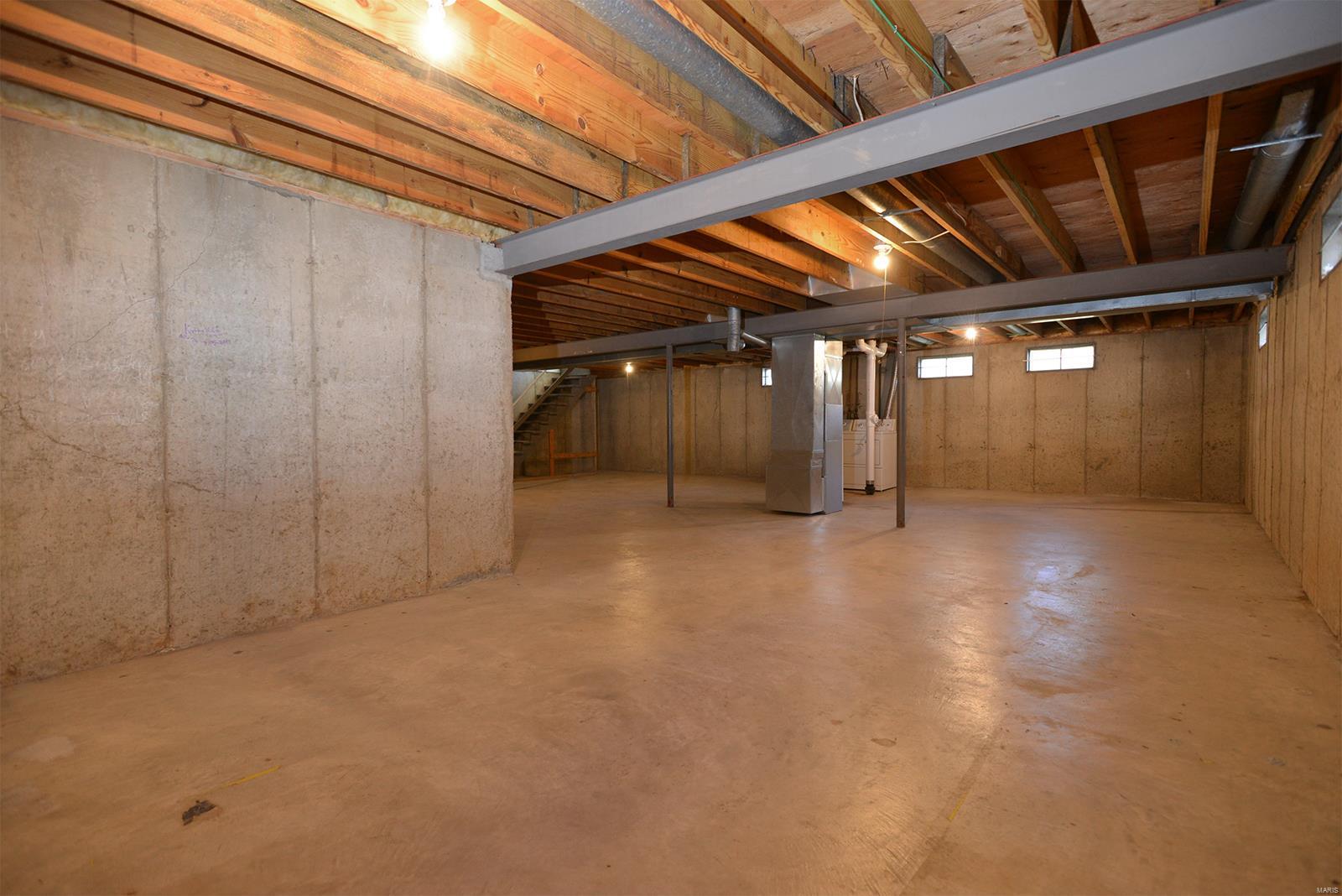 2385 England Town Road St. Louis, MO 63129 - Photo 37 of 44 Gallery Image 37