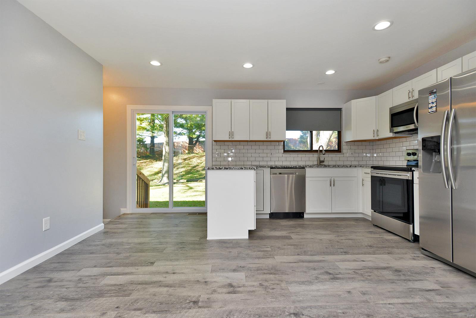 2385 England Town Road St. Louis, MO 63129 - Photo 8 of 44 Gallery Image 8