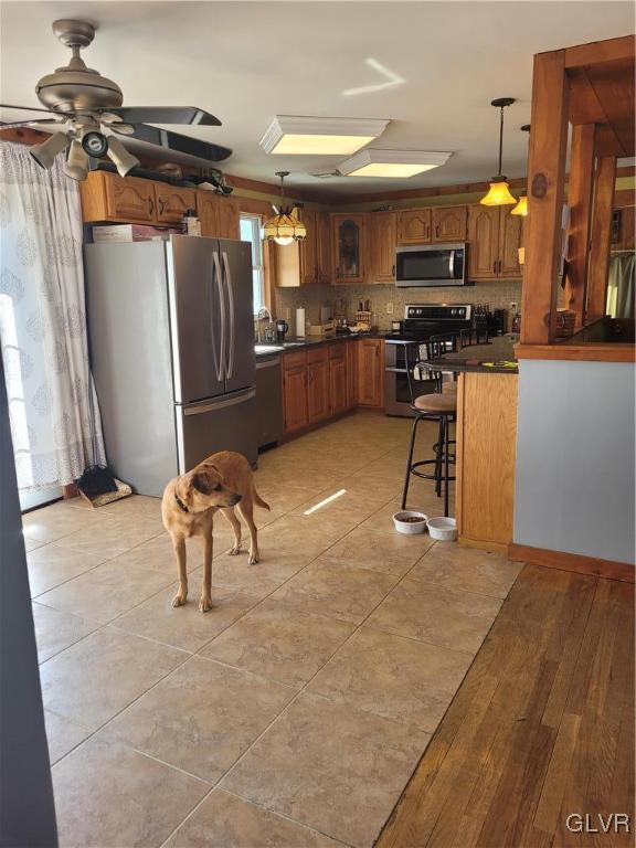 4563 Timberline Road Walnutport, PA 18088 - Photo 15 of 36 Tile floor, stainless steel appliances, granite an