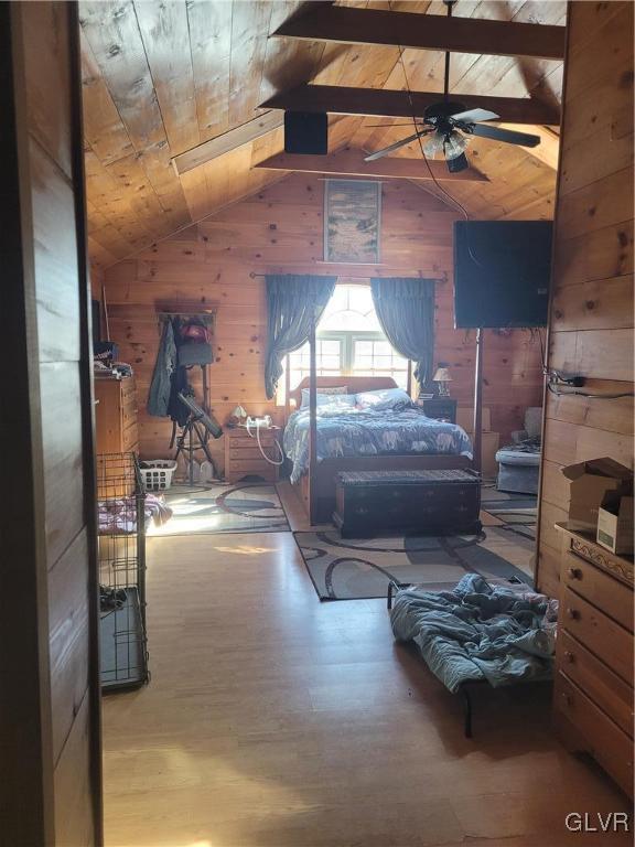 4563 Timberline Road Walnutport, PA 18088 - Photo 22 of 36 Absolutely amazing cathedral ceiling bedroom