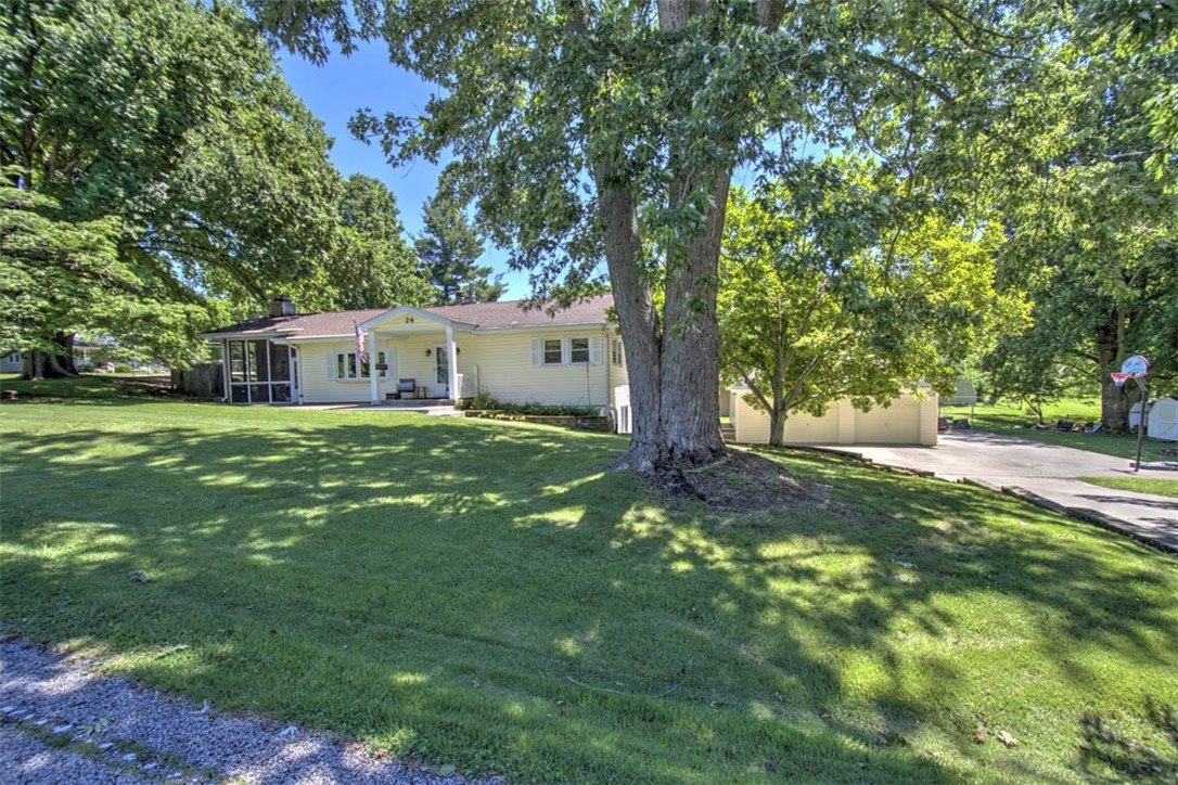 24 Circle Drive Decatur, IL 62521 - Photo 38 of 41