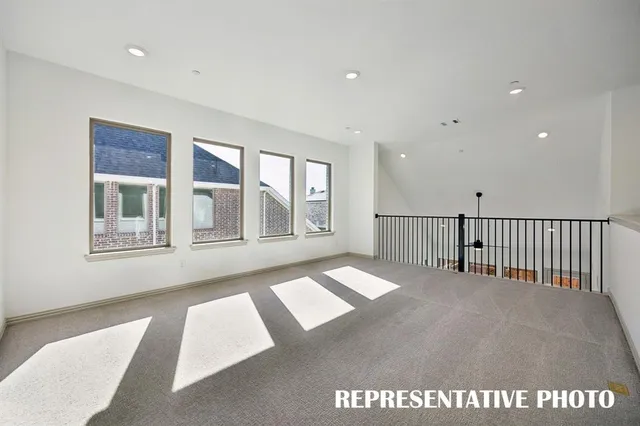 $419,990 | 3555 Pierce Lane, Grand Prairie, TX 75052