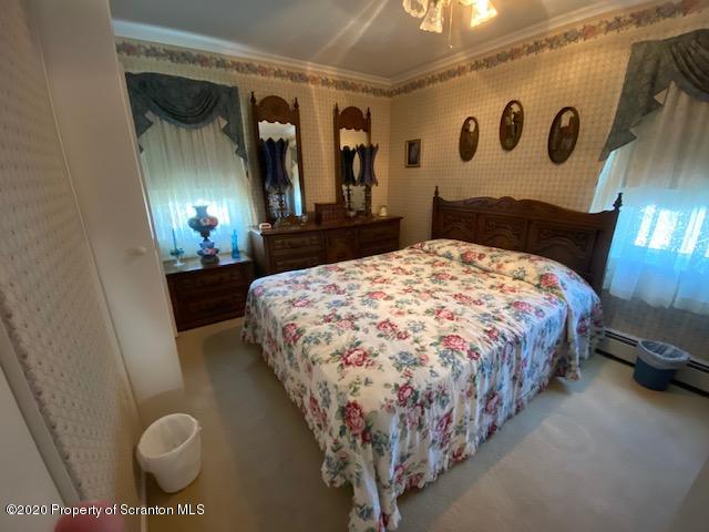 214 Knapp Road Clarks Summit, PA 18411 - Photo 17 of 36 Gallery Image 17