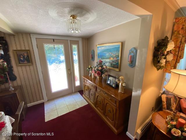 214 Knapp Road Clarks Summit, PA 18411 - Photo 9 of 36 Gallery Image 9