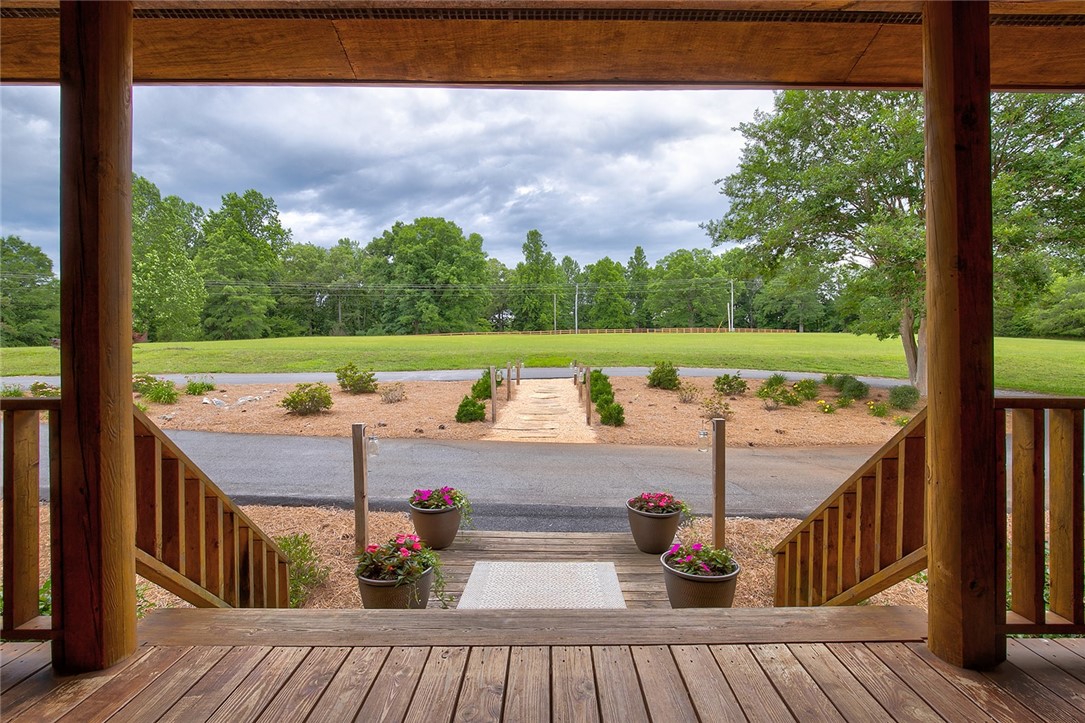 505 Walker Road Anderson, SC 29621 - Photo 5 of 46