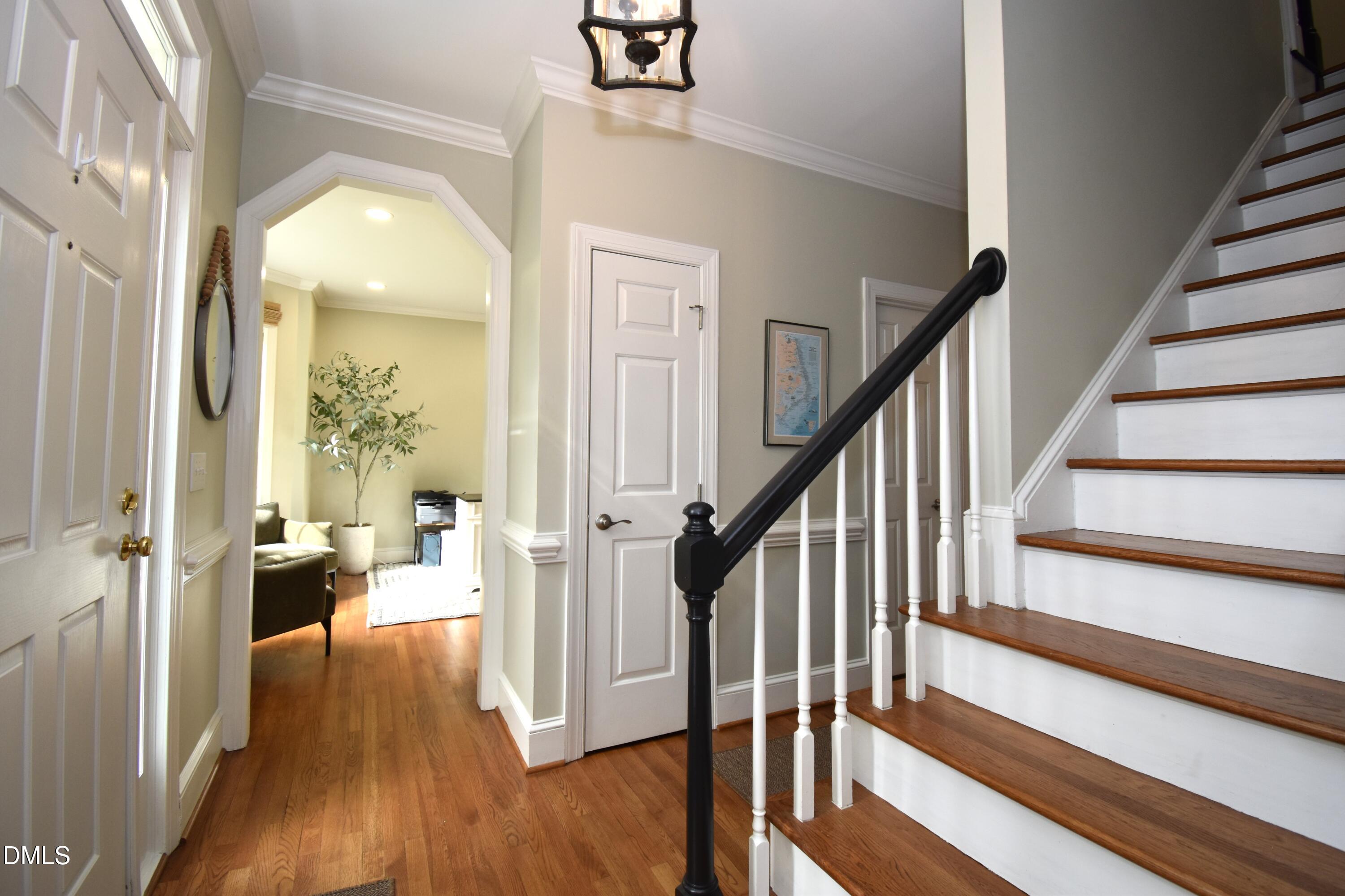 3316 Carrack Court Raleigh, NC 27613 - Photo 20 of 50 Entry