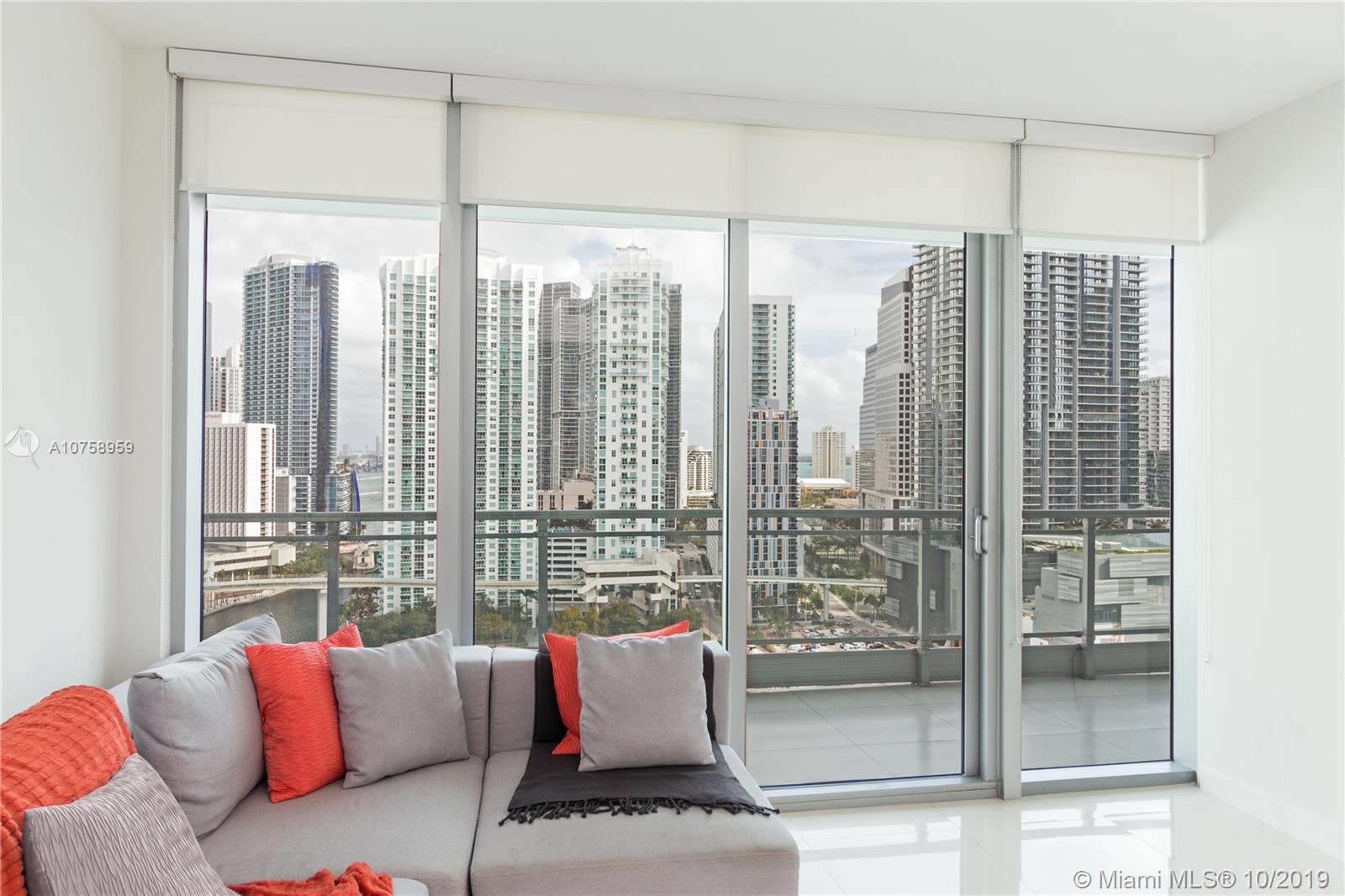 92 Southwest 3rd Street, Unit 2311 Miami, FL 33130 - Photo 5 of 22