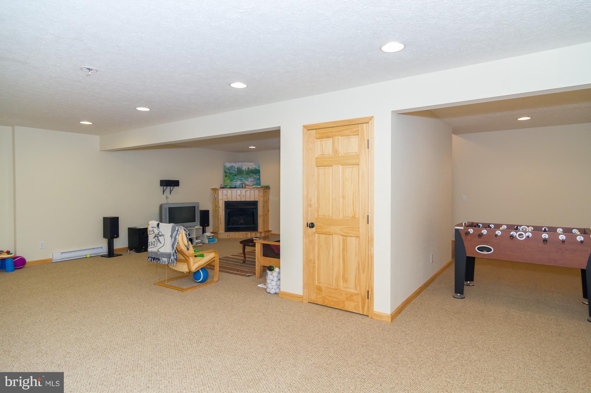 227 Glen Meadow Road Swanton, MD 21561 - Photo 18 of 27 Family Room