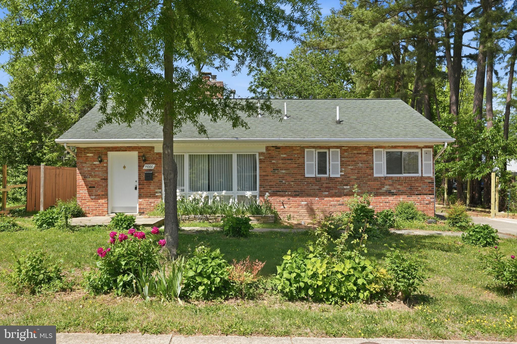 11000 Park Road Fairfax, VA 22030 - Photo 1 of 27