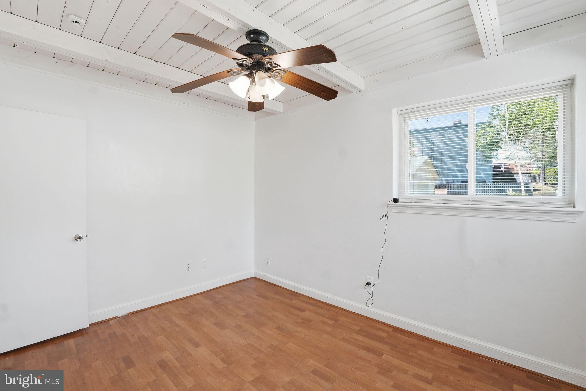 11000 Park Road Fairfax, VA 22030 - Photo 16 of 27