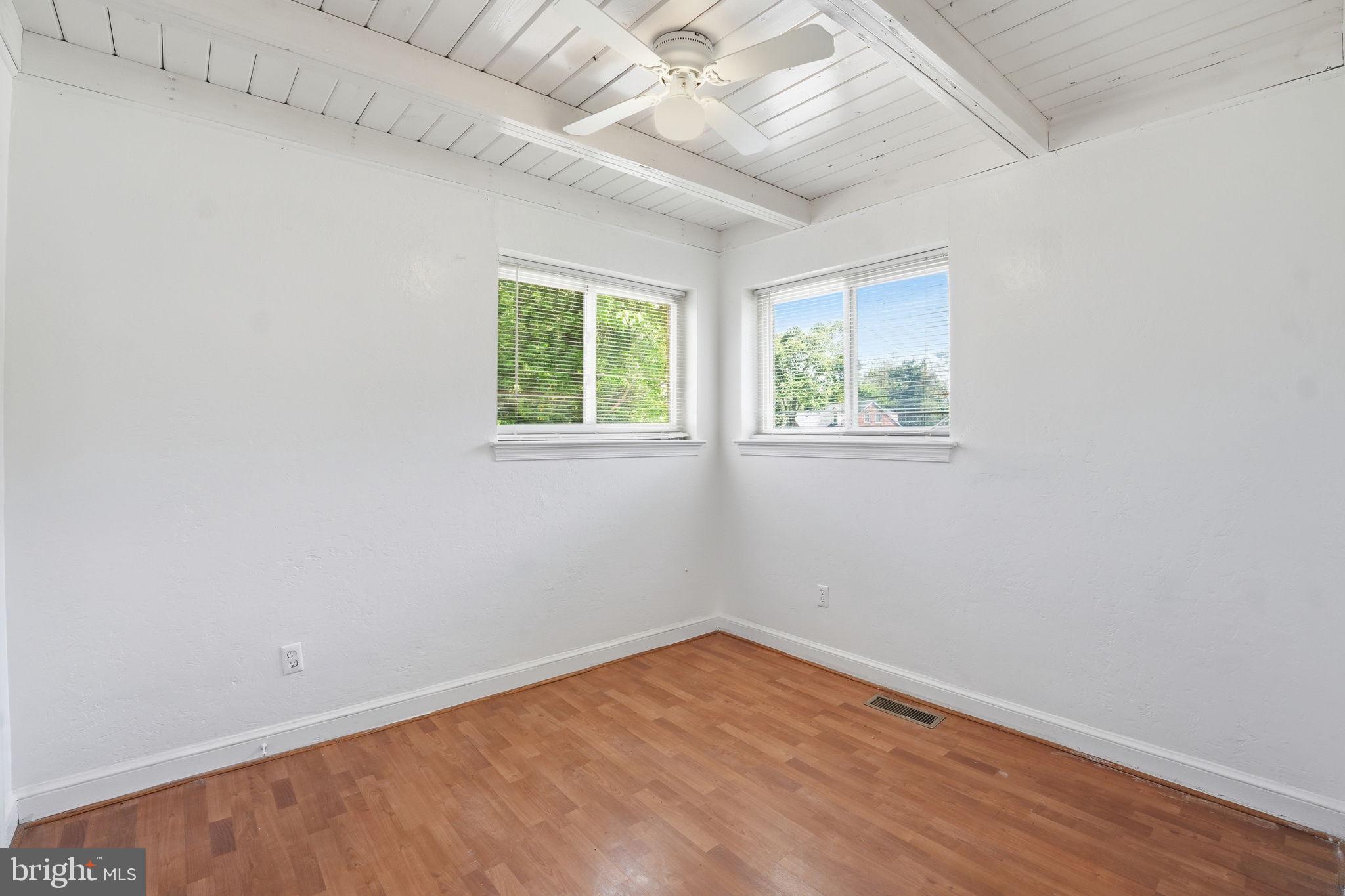 11000 Park Road Fairfax, VA 22030 - Photo 17 of 27
