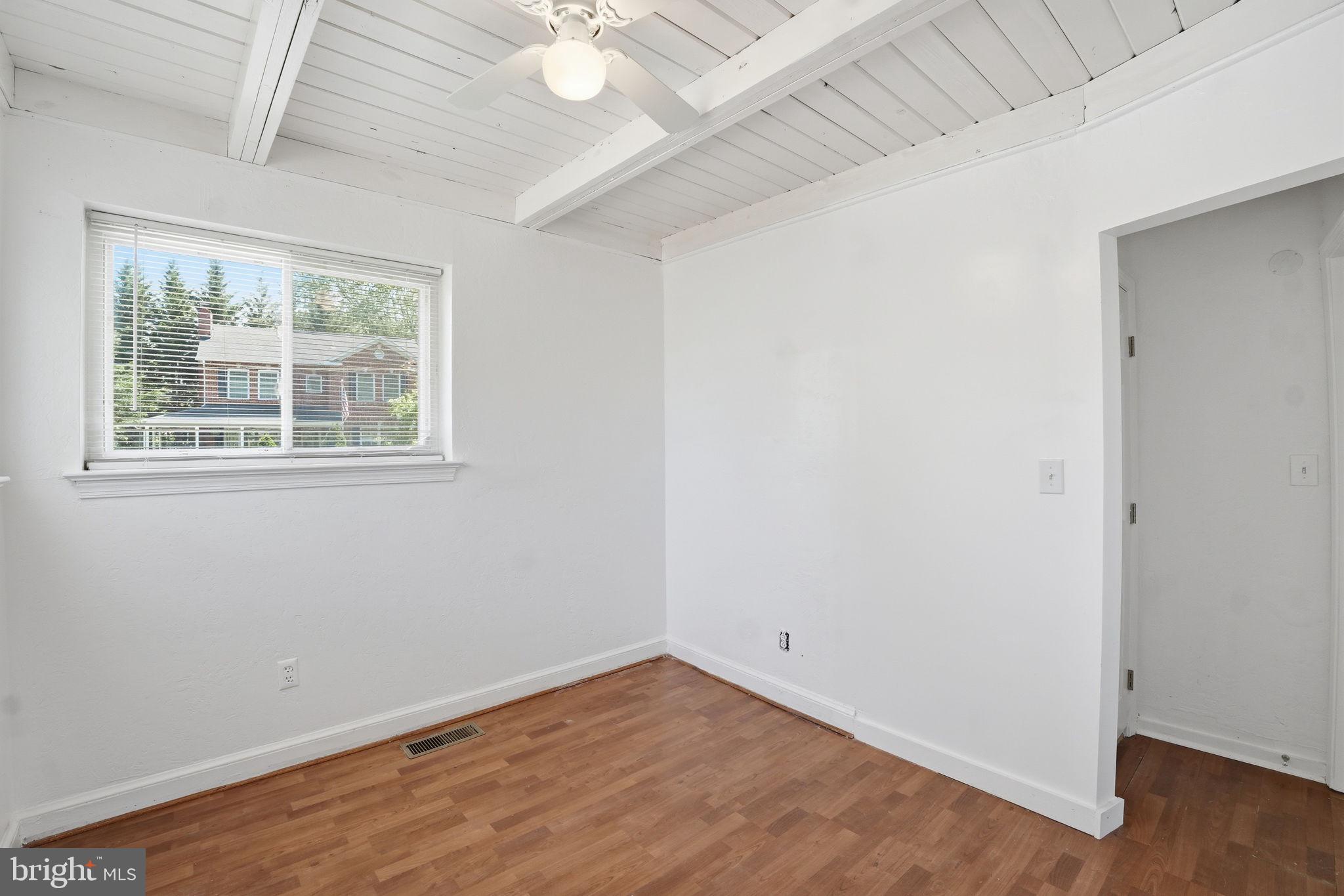 11000 Park Road Fairfax, VA 22030 - Photo 19 of 27