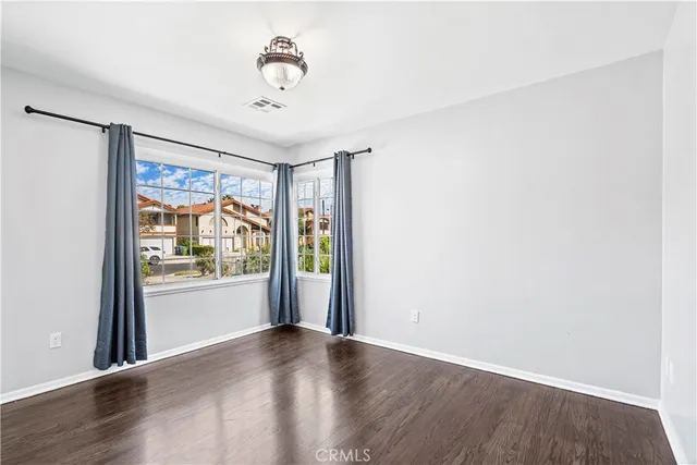 $3,850 | 7721 Oakdale Avenue, Winnetka, CA 91306