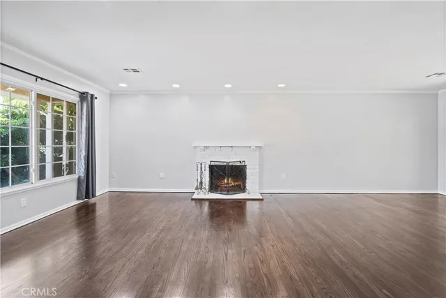 $3,850 | 7721 Oakdale Avenue, Winnetka, CA 91306