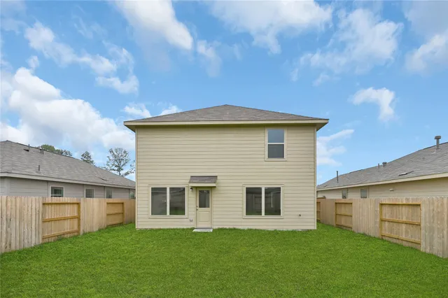 $1,950 | 18637 Cepagatti Drive, New Caney, TX 77357