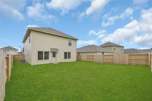 $1,950 | 18637 Cepagatti Drive, New Caney, TX 77357