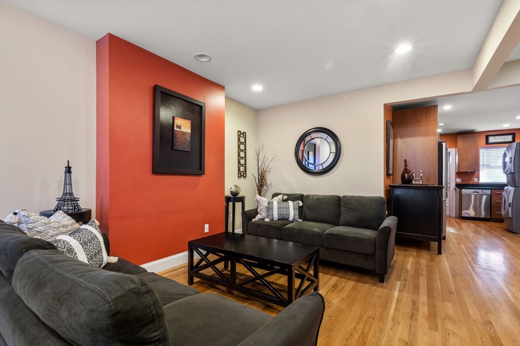 30 Edgerly Road, Unit 3 Boston, MA 02115 - Photo 3 of 10