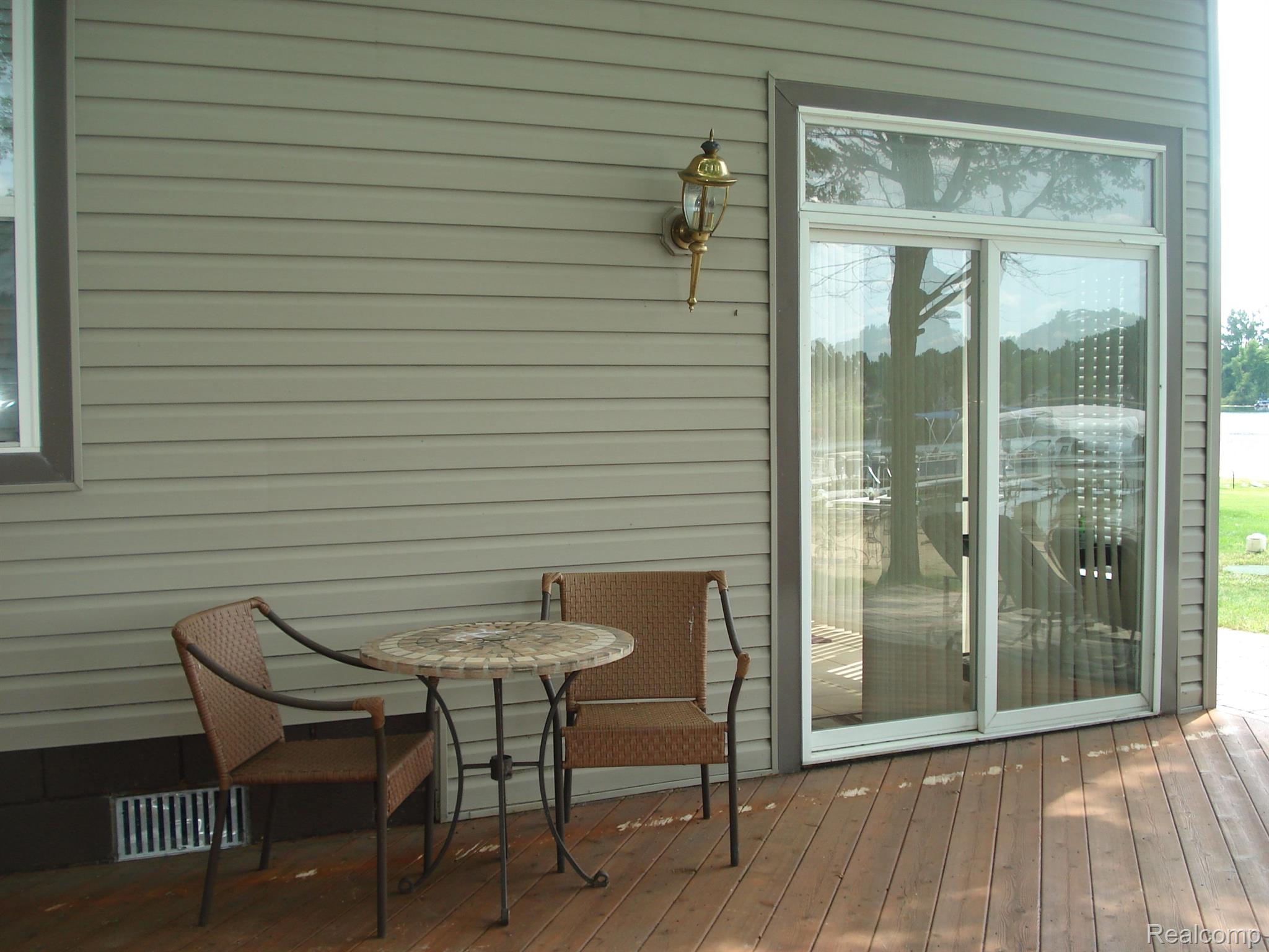 1473 Triangle Lake Road Howell, MI 48843 - Photo 11 of 19 Gallery Image 11
