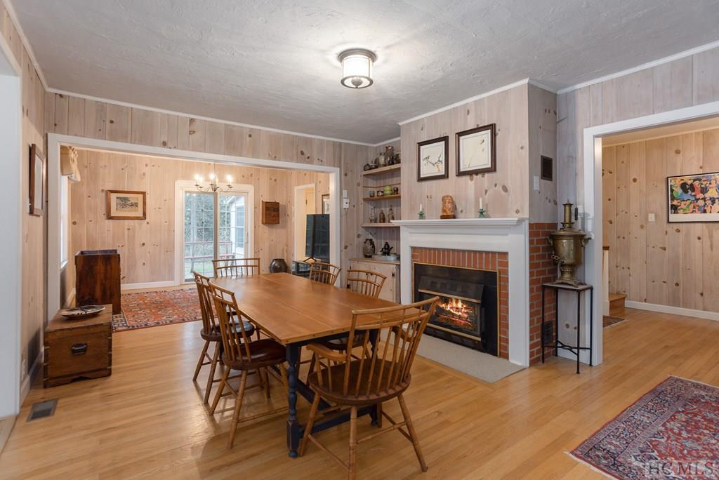 107 Lance Road Cashiers, NC 28717 - Photo 5 of 41 Gallery Image 5