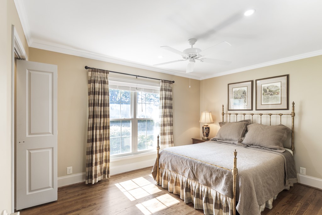 507 Rochester Highway Seneca, SC 29672 - Photo 16 of 35