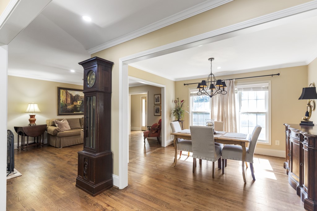 507 Rochester Highway Seneca, SC 29672 - Photo 9 of 35