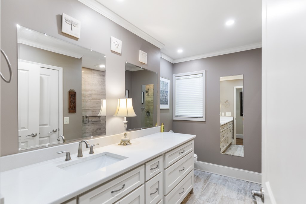 507 Rochester Highway Seneca, SC 29672 - Photo 10 of 35